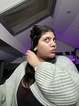 Snapshot of MinaKhalina chatting on January 31, 2026, 11:14 pm MinaKhalina online show from January 31, 2026, 11:14 pm