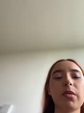 Snapshot of Carithooo chatting on February 19, 2026, 7:00 pm Carithooo online show from February 19, 2026, 7:00 pm