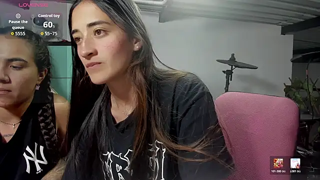 VictoriaHoneyy online show from June 26, 2026, 2:28 am