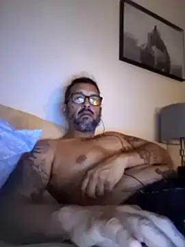 Snapshot of Tattoos77 chatting on June 11, 2026, 2:33 am Tattoos77 online show from June 11, 2026, 2:33 am