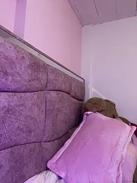 Melody rousse   online show from April 2, 2026, 8:59 pm