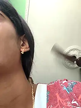 Snapshot of Cute-Natashaa chatting on March 13, 2026, 9:36 am Cute-Natashaa online show from March 13, 2026, 9:36 am
