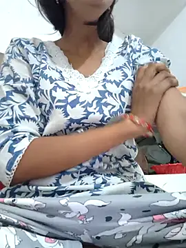 Snapshot of Cute-Natashaa chatting on May 5, 2026, 2:47 am Cute-Natashaa online show from May 5, 2026, 2:47 am