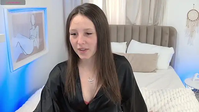 Snapshot of Miss_sindy11 chatting on April 22, 2026, 5:47 am Miss sindy11 online show from April 22, 2026, 5:47 am