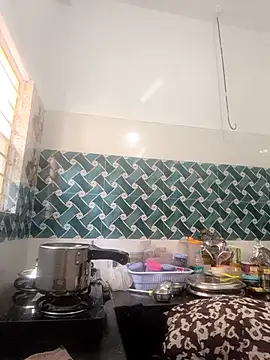 Hot-Tinaa online show from February 14, 2026, 8:14 am