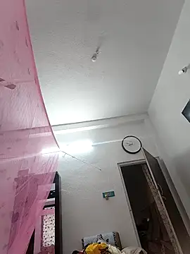 Hot-Tinaa online show from March 17, 2026, 3:20 am