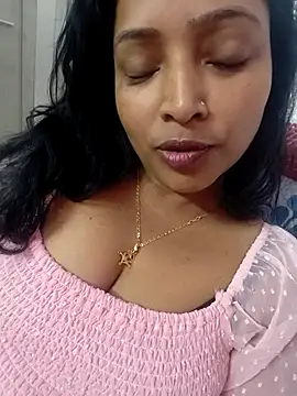 Hot-Tinaa online show from February 19, 2026, 1:46 am