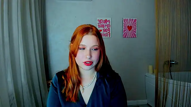 SweetDaylight online show from March 2, 2026, 7:43 pm