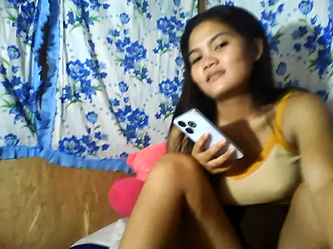 Snapshot of PinaySkinnyJust18 chatting on July 3, 2026, 9:38 am PinaySkinnyJust18 online show from July 3, 2026, 9:38 am