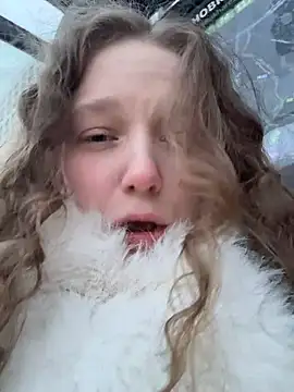 outside rosy online show from April 28, 2026, 5:50 pm