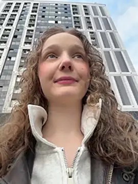 outside rosy online show from April 12, 2026, 4:21 pm