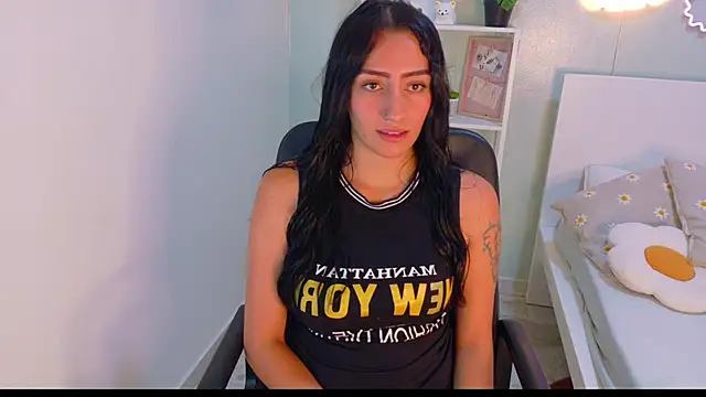 AmmyRouse   online show from February 4, 2026, 11:16 am