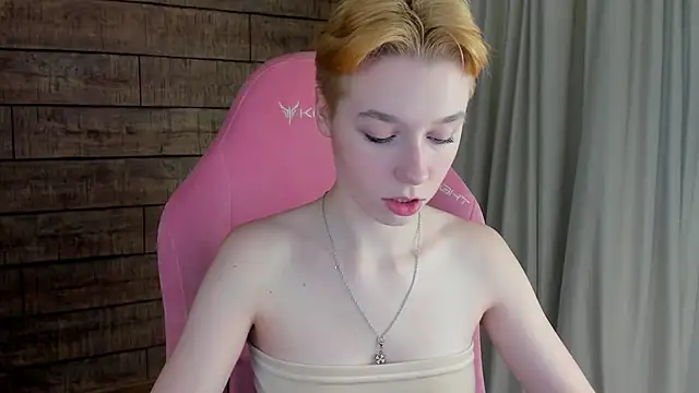 Snapshot of AgataGate chatting on February 8, 2026, 4:21 am AgataGate online show from February 8, 2026, 4:21 am