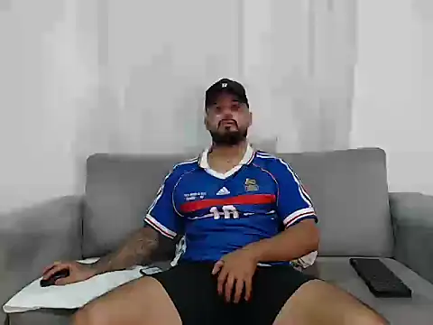 Handsomen69 online show from February 15, 2026, 1:39 am