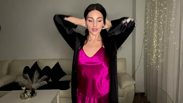 RoxelleSilvara69 online show from March 17, 2026, 10:13 pm