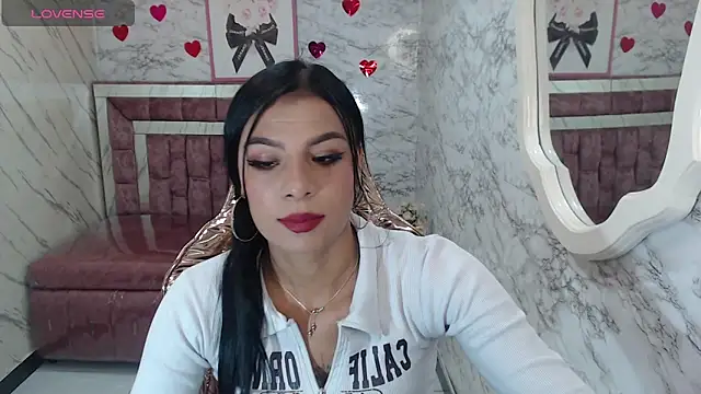 Melisa v online show from February 3, 2026, 8:25 pm