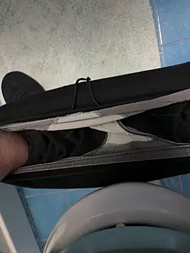 Snapshot of hotcgat chatting on February 19, 2026, 5:10 pm hotcgat online show from February 19, 2026, 5:10 pm