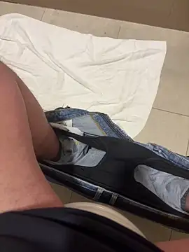 Snapshot of hotcgat chatting on February 14, 2026, 10:32 pm hotcgat online show from February 14, 2026, 10:32 pm