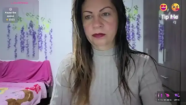 xxxMilexxx online show from April 8, 2026, 11:01 am