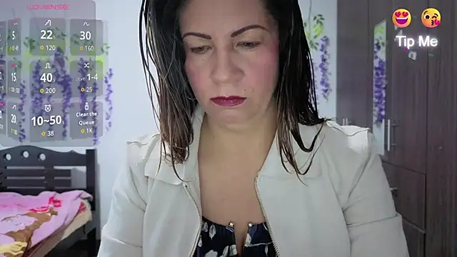 xxxMilexxx online show from March 31, 2026, 11:01 am