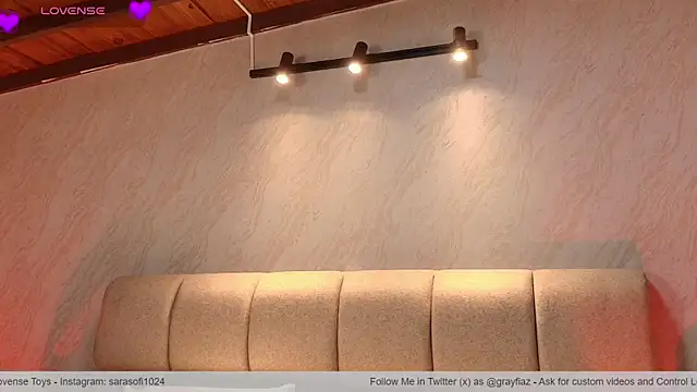 Snapshot of Hannahpretty- chatting on February 27, 2026, 8:52 pm Hannahpretty- online show from February 27, 2026, 8:52 pm