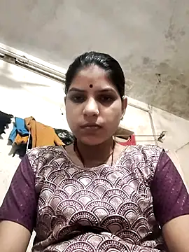 Snapshot of Radha_hot chatting on July 8, 2026, 3:45 pm Radha hot online show from July 8, 2026, 3:45 pm