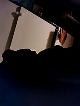 Snapshot of 01Wetlips chatting on February 28, 2026, 4:01 am 01Wetlips online show from February 28, 2026, 4:01 am