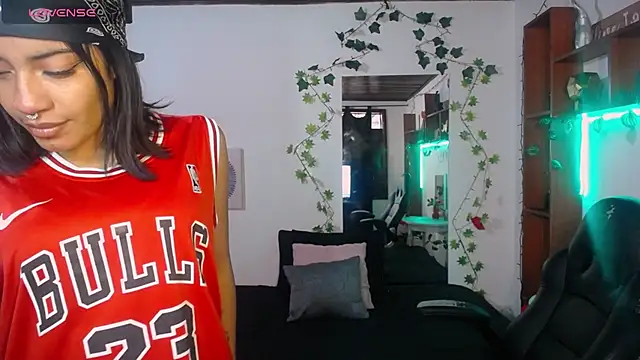 samantha bj online show from February 9, 2026, 2:37 pm