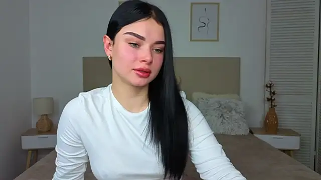 Silena sky online show from February 2, 2026, 2:27 pm