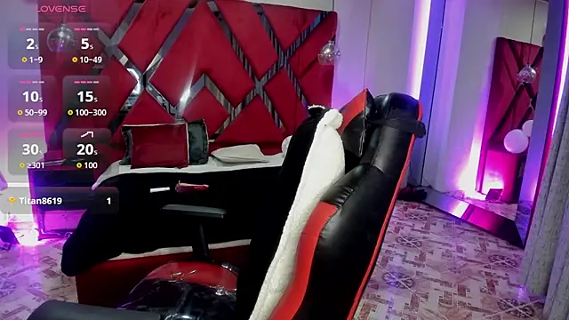 Lucia 24x online show from February 22, 2026, 11:23 am