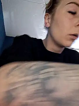 dewimp1 online show from March 15, 2026, 11:39 am