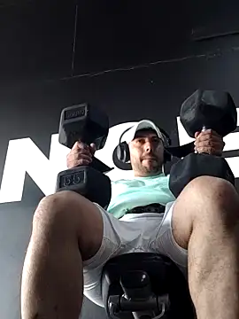 michell veryhot online show from March 7, 2026, 12:43 pm