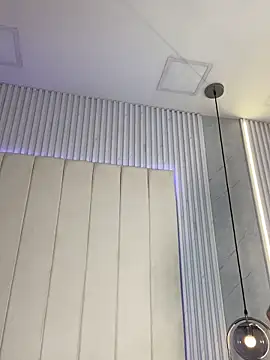 JuliaColemann online show from March 21, 2026, 12:09 pm