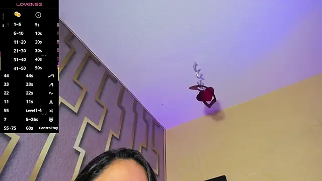 Snapshot of adri_rivera chatting on February 6, 2026, 8:05 pm adri rivera online show from February 6, 2026, 8:05 pm