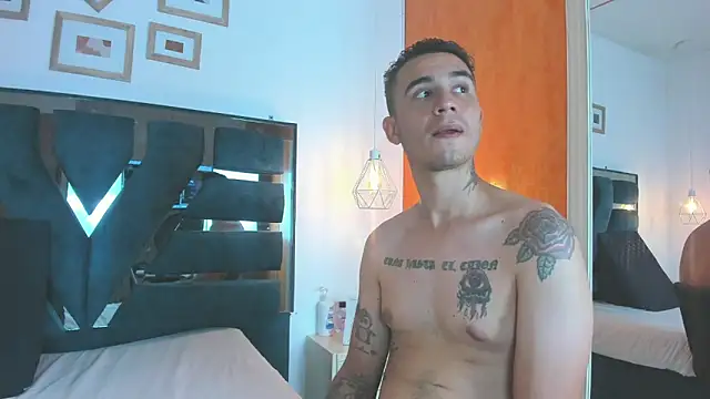 Snapshot of Irina_and_Max chatting on May 31, 2026, 6:09 pm Irina and Max online show from May 31, 2026, 6:09 pm