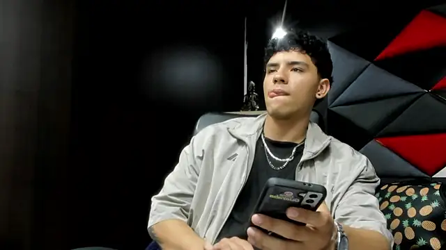 Tobias Vega online show from March 27, 2026, 12:19 am