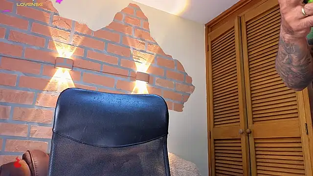 mister eithan online show from March 5, 2026, 2:19 am