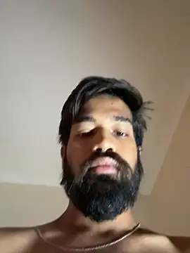priyansh92924 online show from May 29, 2026, 5:24 am