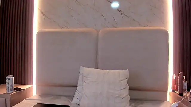 PalomaAguilarx69 online show from February 20, 2026, 6:26 am