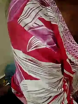 Ayesha Khan1 online show from February 18, 2026, 4:54 am