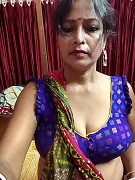 Snapshot of Little-Roshni chatting on June 26, 2026, 5:41 pm Little-Roshni online show from June 26, 2026, 5:41 pm