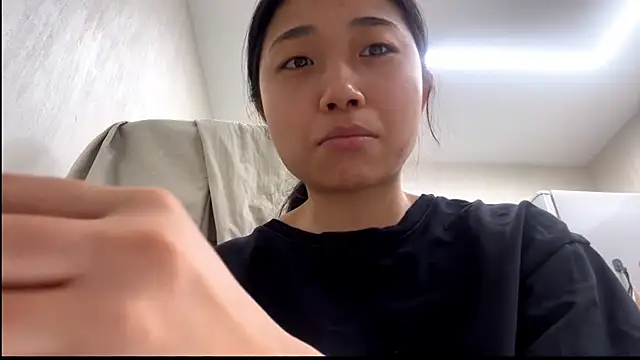 SweetMiaXO online show from February 2, 2026, 9:58 pm