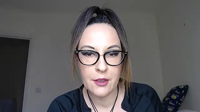 PsychicDominatrix online show from February 1, 2026, 2:59 pm