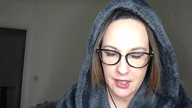 PsychicDominatrix online show from March 9, 2026, 7:06 pm
