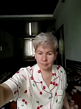 AvaSwan5354 online show from April 26, 2026, 9:17 am