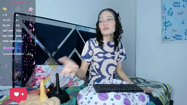 Snapshot of Ninna_Vergara chatting on March 3, 2026, 1:23 am Ninna Vergara online show from March 3, 2026, 1:23 am