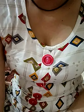 Hot Fiza0 online show from February 14, 2026, 2:12 am