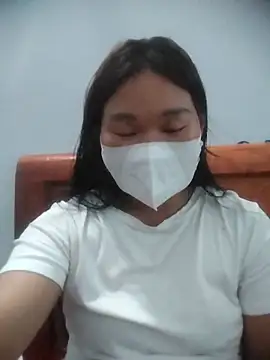 hoho-hihi online show from April 13, 2026, 4:38 am