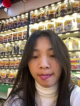 Lyn-be99 online show from March 22, 2026, 11:50 pm