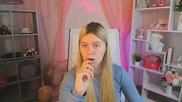 CelestineMauriac online show from April 11, 2026, 3:38 pm